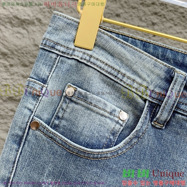 ���� ũ������ û���� CH248389-2