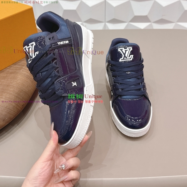 �������� LV Ʈ���̳� ����Ŀ�� 47LV262251-2