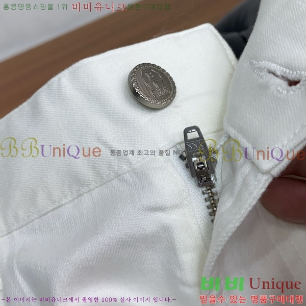 ���� ���ڷ� ��ġ�ڸ� ���� BC443983-2