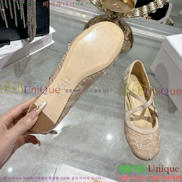 ���� ��� �÷����� 30DR571300-2