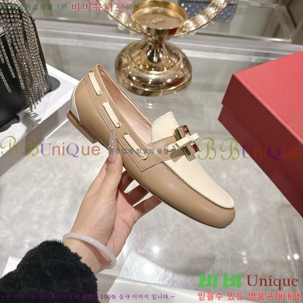 ������� ���� 32RV725802-1