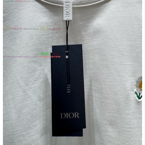 ���� ũ������ ���� Ƽ���� CH814689-1