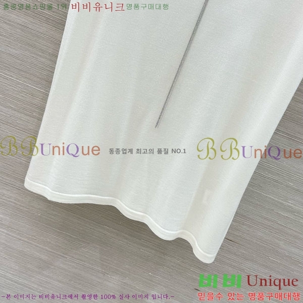 ���� ���ڷ� ��ġ�ڸ� ���� Ƽ���� BC3456033-1