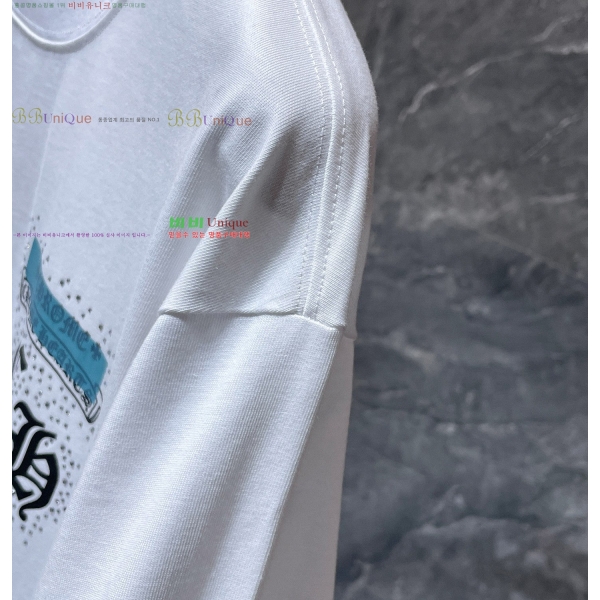 ���� ũ������ ���� Ƽ���� CH814256-1