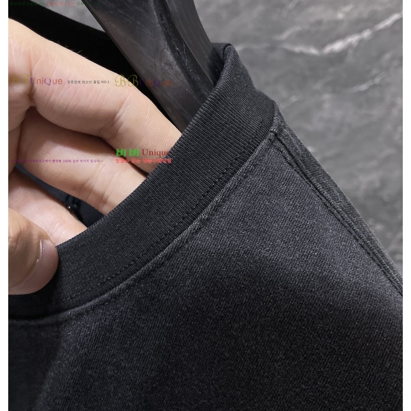 ���� ũ������ ���� Ƽ���� CH814256-11