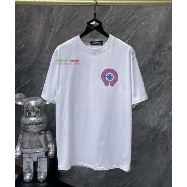 ���� ũ������ ���� Ƽ���� CH814256-18