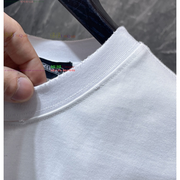 ���� ũ������ ���� Ƽ���� CH814256-20