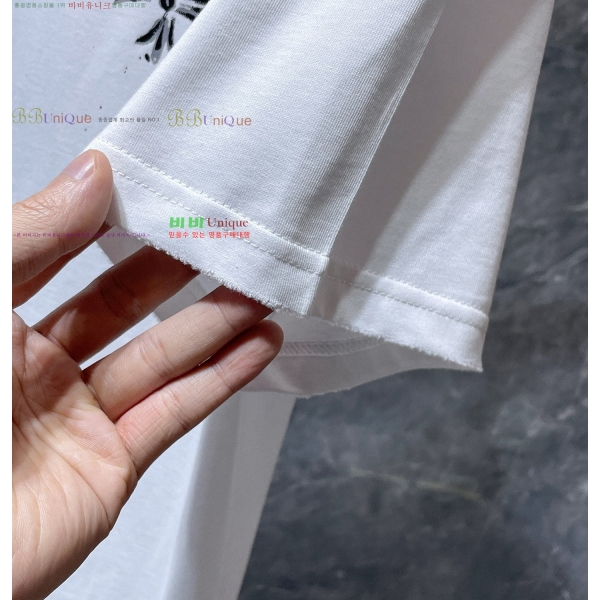 ���� ũ������ ���� Ƽ���� CH814256-34