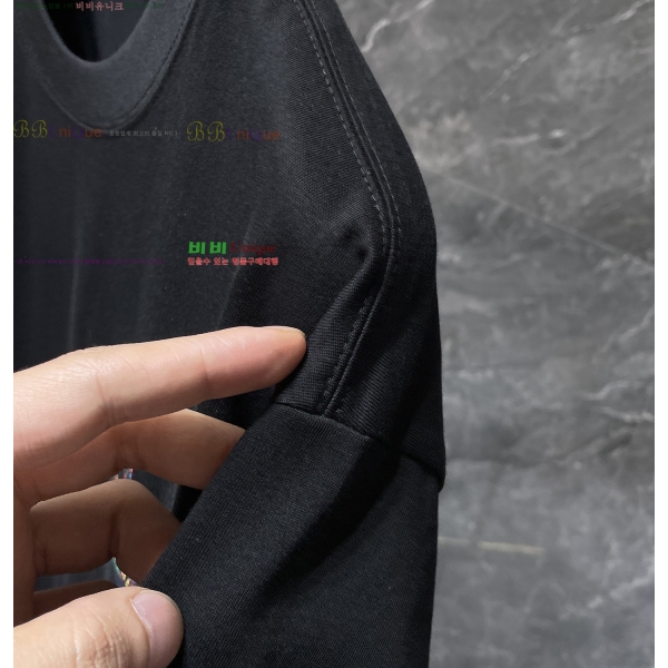 ���� ũ������ ���� Ƽ���� CH814257-1