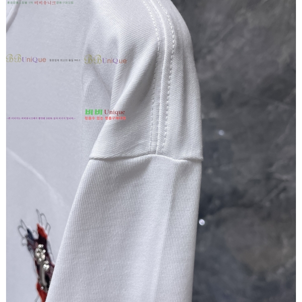 ���� ũ������ ���� Ƽ���� CH814257-11