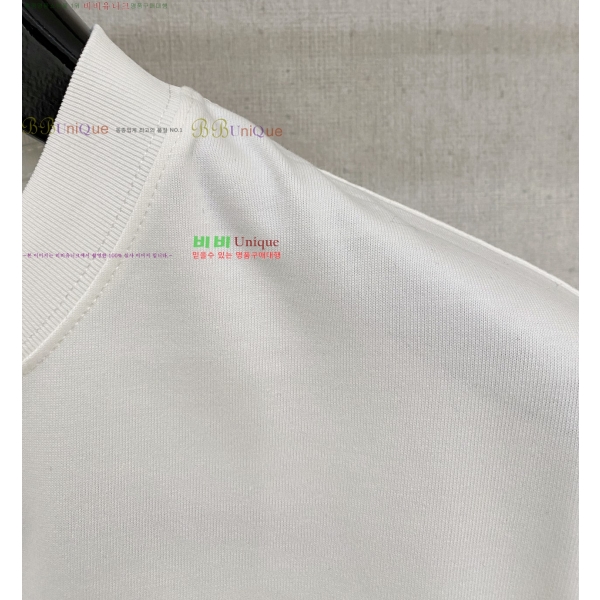 ���� ũ������ ���� Ƽ���� CH814680-1