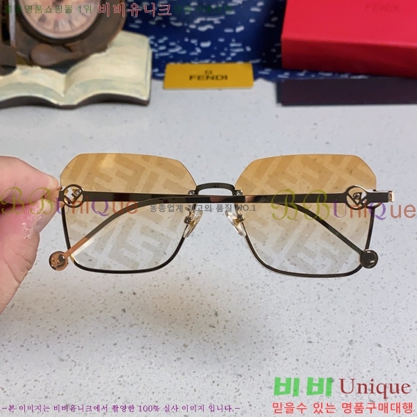 ��* ���۶� F97044-3