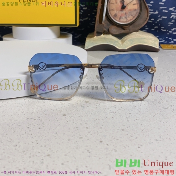 ��* ���۶� F97044-4