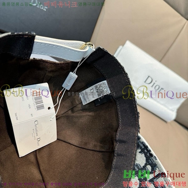 ��* ���� DR28412-4