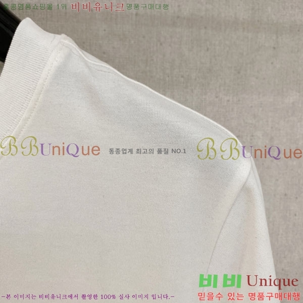 ���� ���ڷ� ��ġ�ڸ� ���� Ƽ���� BC725497-1