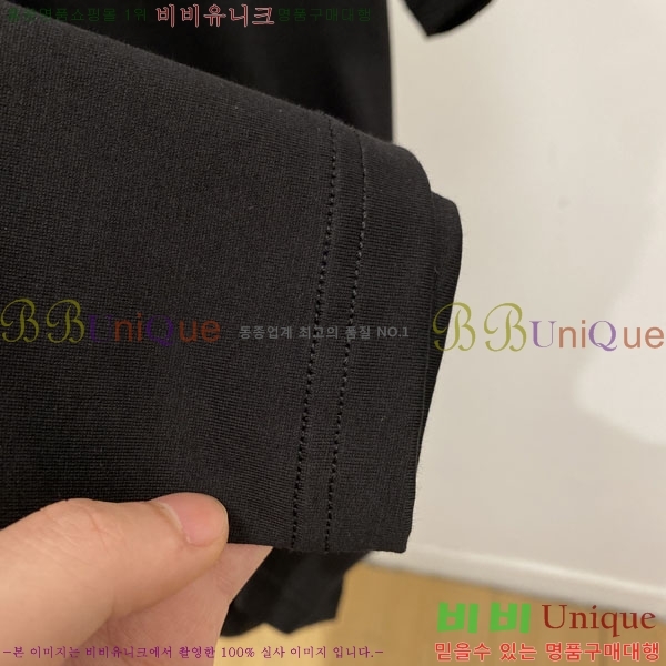 ���� ��ü�ذ��ٳ� ���� Ƽ���� D9782483-1