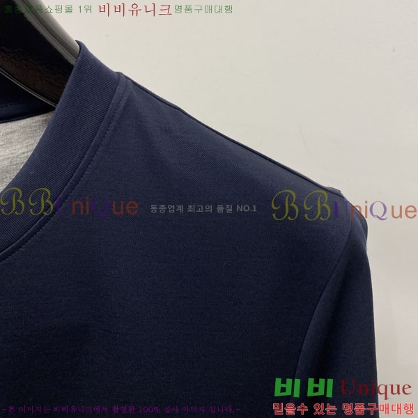 ���� ���ڷ� ��ġ�ڸ� ���� Ƽ���� BC725492-2