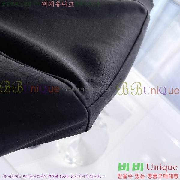 ���� �ο��� ���� Ƽ���� LE214576-4