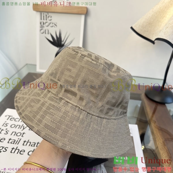 ��* ���� F1534670-3