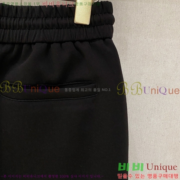 ���� ũ������ �ݹ��� CH4183815-2