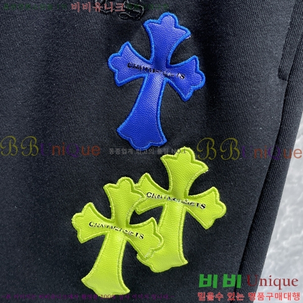 ���� ũ������ �ݹ��� CH4183816-4