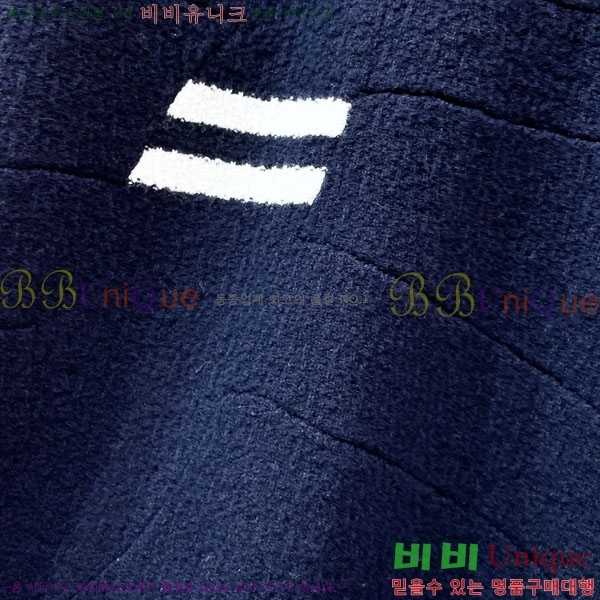 ���� �ο��� ���� Ƽ���� LE214538-1