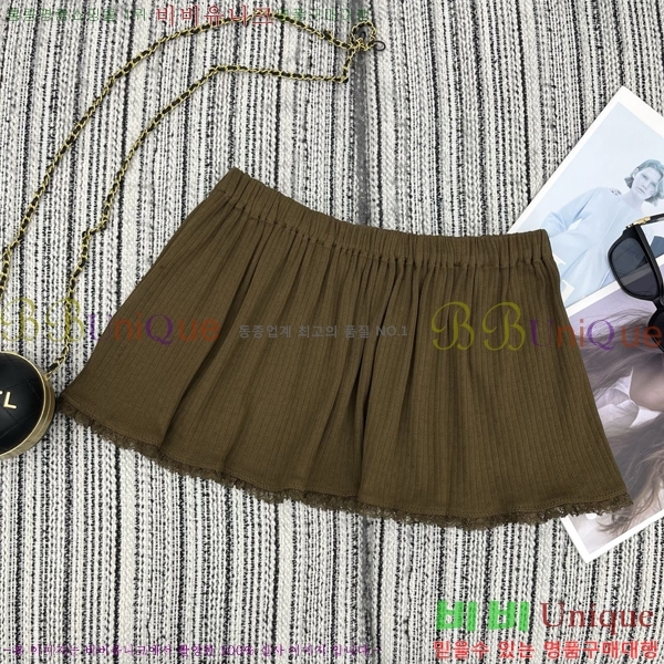 ���� �̿�̿� ��ĿƮ MU135076-10