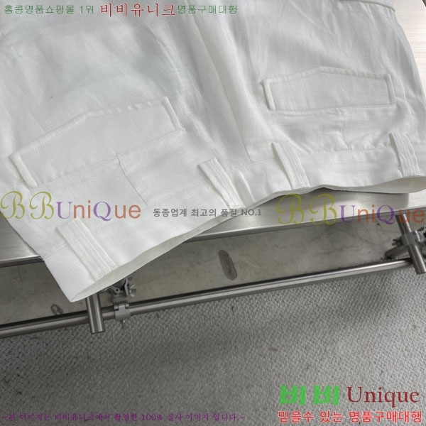 ���� ���ڷ� ��ġ�ڸ� �ݹ��� BC75668-5