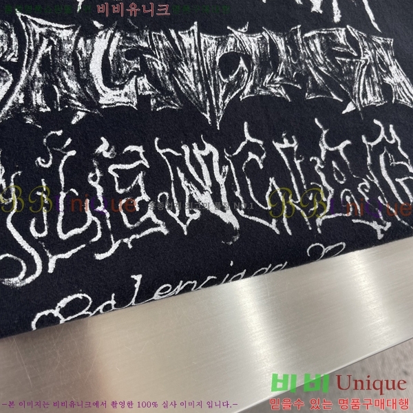 ���� �߷��þư� ���� Ƽ���� BL502744