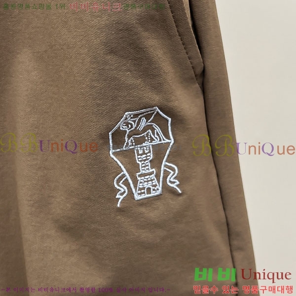 ���� ���ڷ� ��ġ�ڸ� �ݹ��� BC75669-4