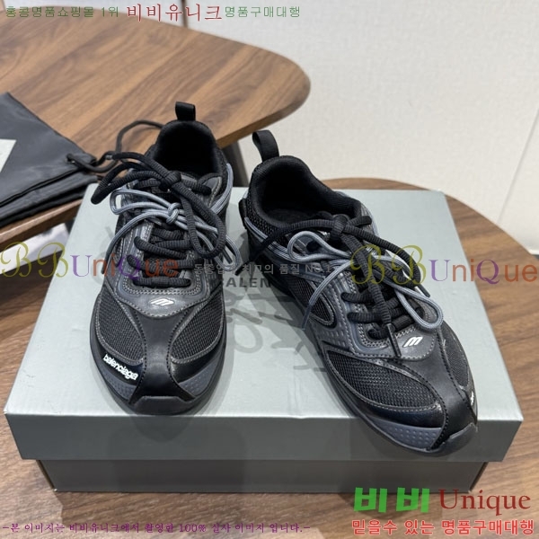 ���� �߷��þư� ����Ŀ�� B63777801-4