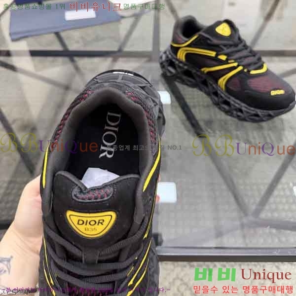 ���� ��* ����Ŀ�� B12955680