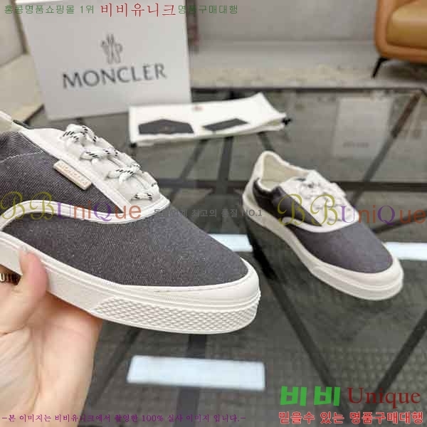 ���� ��**�� ����Ŀ�� M2N66902-2