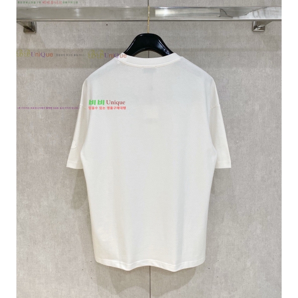 ���� �߷���*�� ���� Ƽ���� BL129681-1