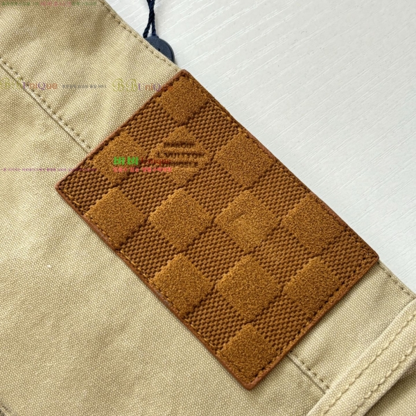 ���� ����*�� ��ư ���� 25LV2641838-3