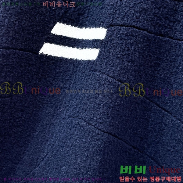 ���� �ο��� ���� Ƽ���� LE214590-1