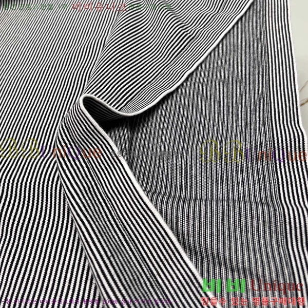 ���� ���̺��� ���� Ƽ���� LV6215399