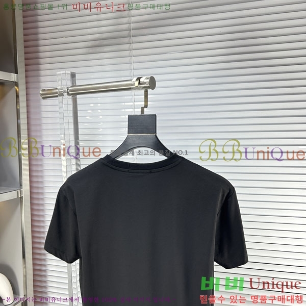 ���� ���ڷ� ��ġ�ڸ� ���� Ƽ���� BC72537-1