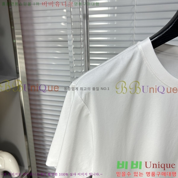 ���� ���ڷ� ��ġ�ڸ� ���� Ƽ���� BC72537-2