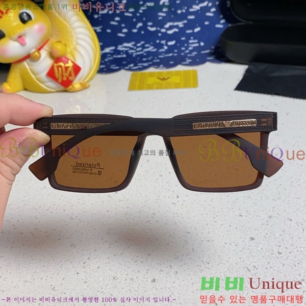 �˸��� ���۶� AM900942-2