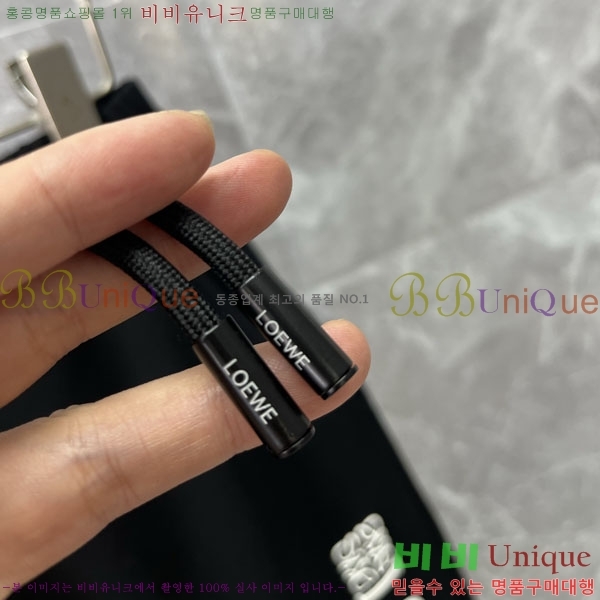 ���� �ο��� �ݹ��� LW672822