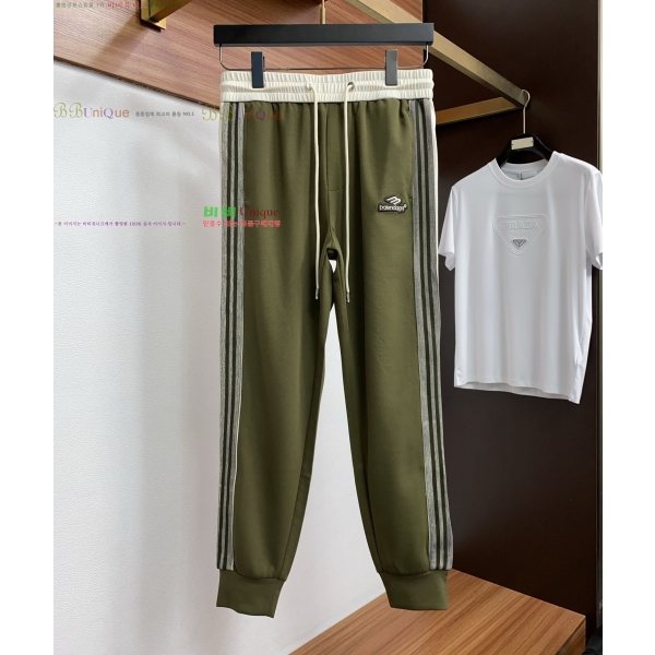 ���� �߷��þư� ĳ�־� �¾� 24LV2642521-5