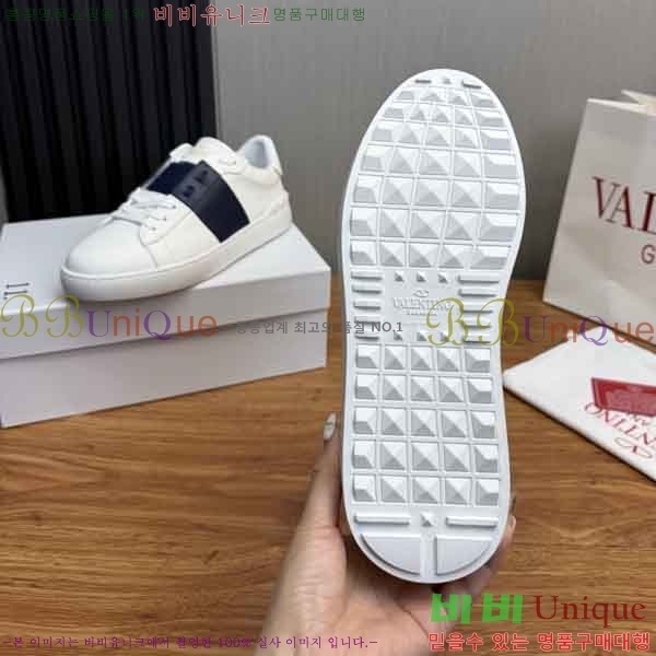 �������� �߷�Ƽ�� ����Ŀ�� VL550980-1