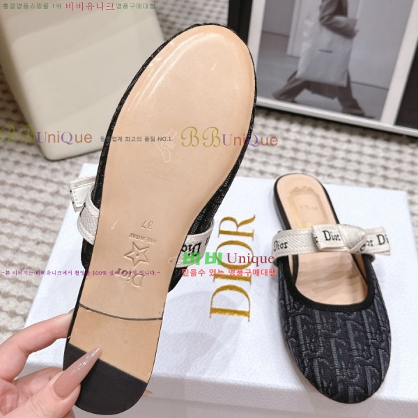 ��� �ڵ�� �� �÷� 38DR2652949-4