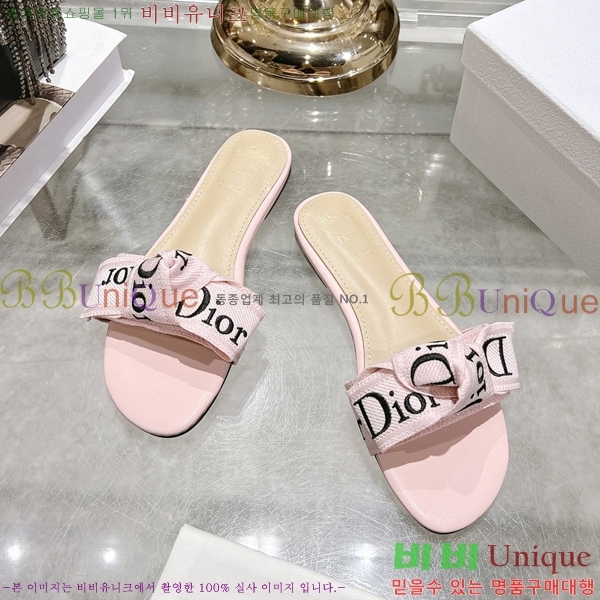 ��* J'ADIOR ���� 31D265612-2