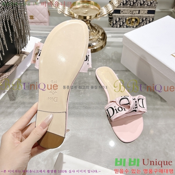 ��* J'ADIOR ���� 31D265612-2