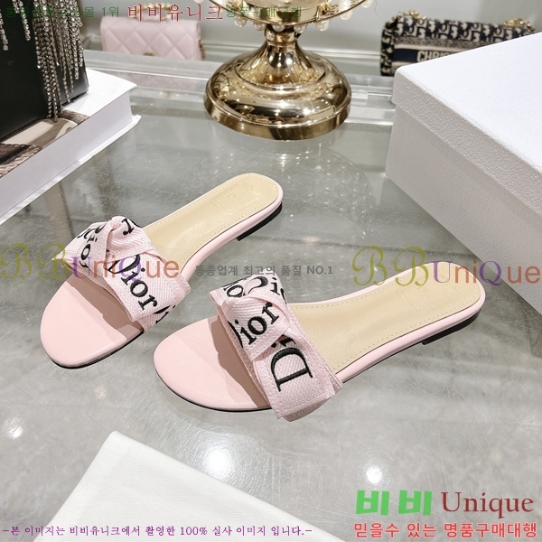 ��* J'ADIOR ���� 31D265612-2