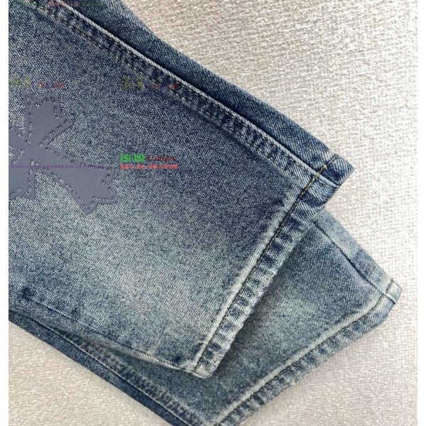 ���� ũ������ û���� CH367284