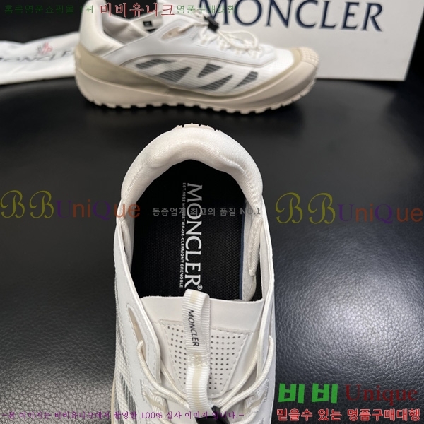 ���� ��**�� ����Ŀ�� MO9906801-5