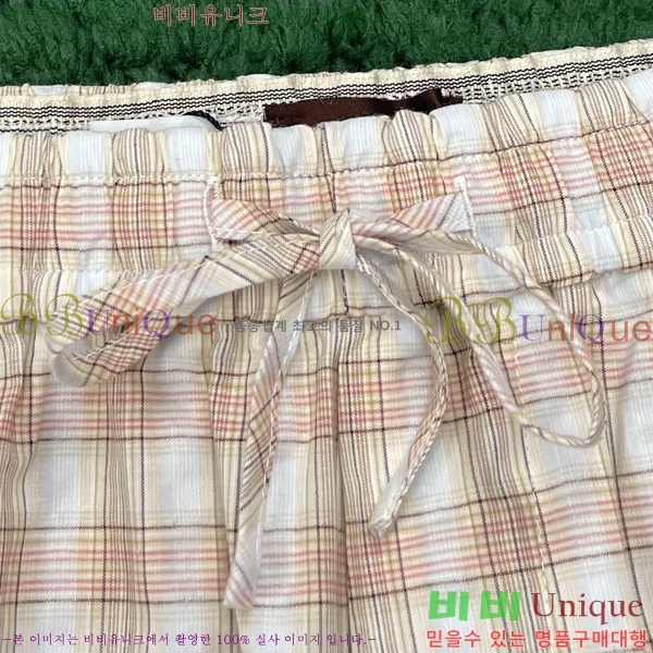 �ְ��� ���� �ο��� ��ư ���� LWO242045-2